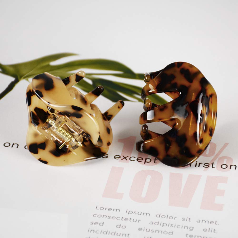 BOUNIQ fashion-accessory packaging image hints at gift-ready presentation.