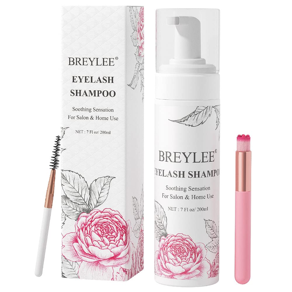 BREYLEE eyelash-extension cleanser bottle shows 200ml capacity for daily lash care.