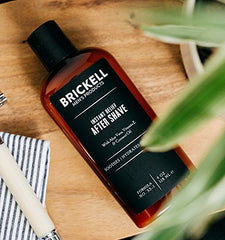 Brickell Instant Relief aftershave ingredients highlight aloe vera, lavender, vitamin E, sugar cane.