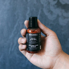 Brickell instant-relief-aftershave-texture-closeup highlights light, non-greasy feel ideal for sensitive skin.