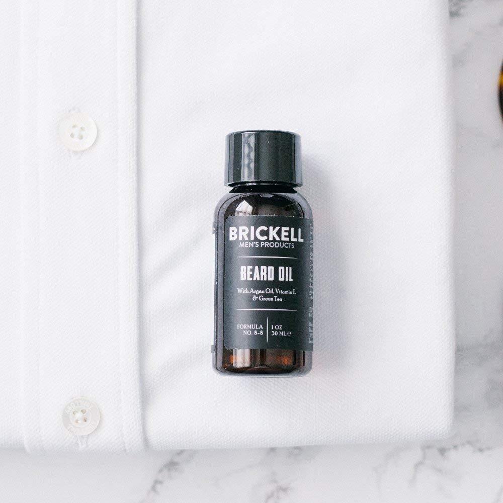 Brickell Men’s Beard Oil adds shine and softens beard hair.