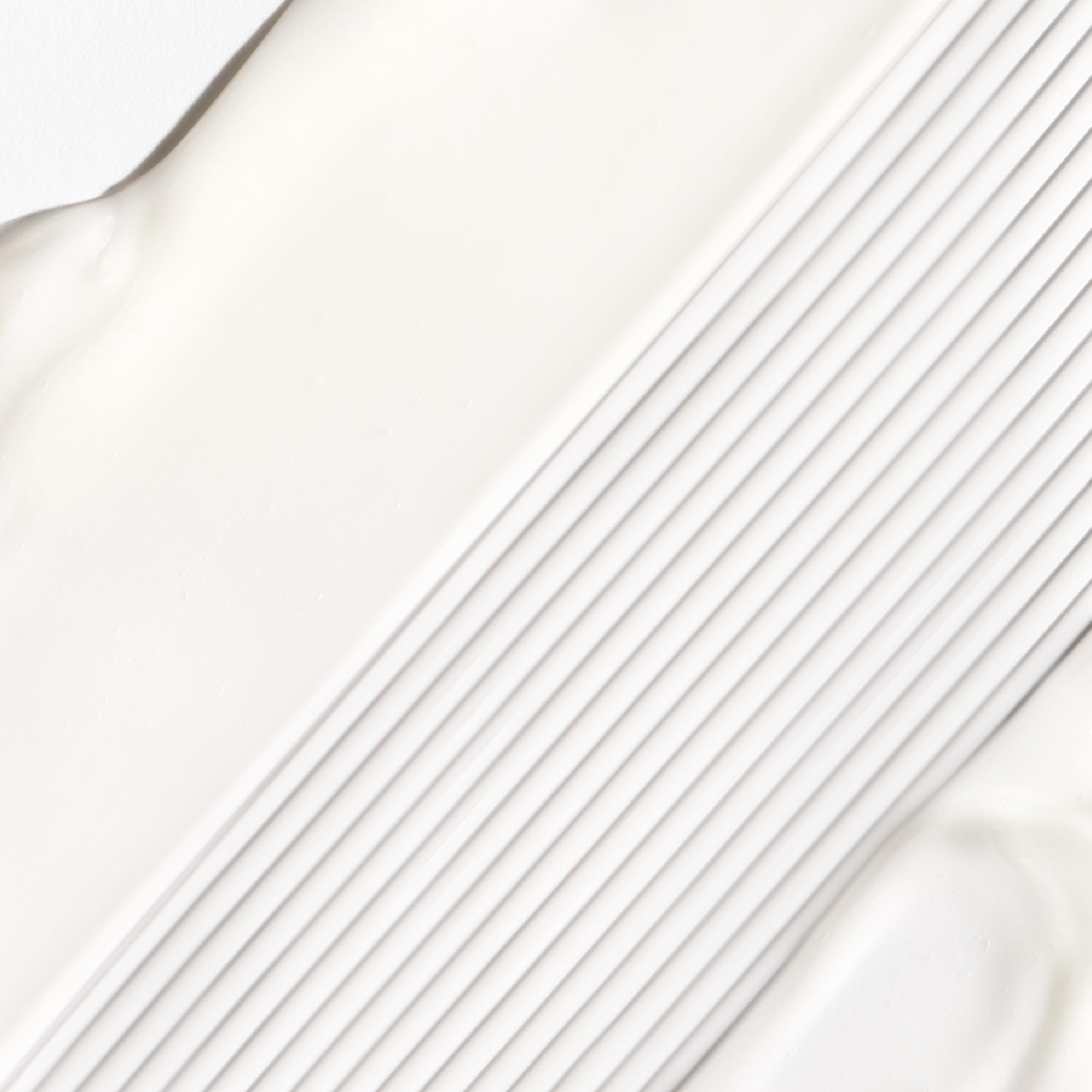 Briogeo Don't Despair, Repair! algae extract provides antioxidant nourishment for hair.