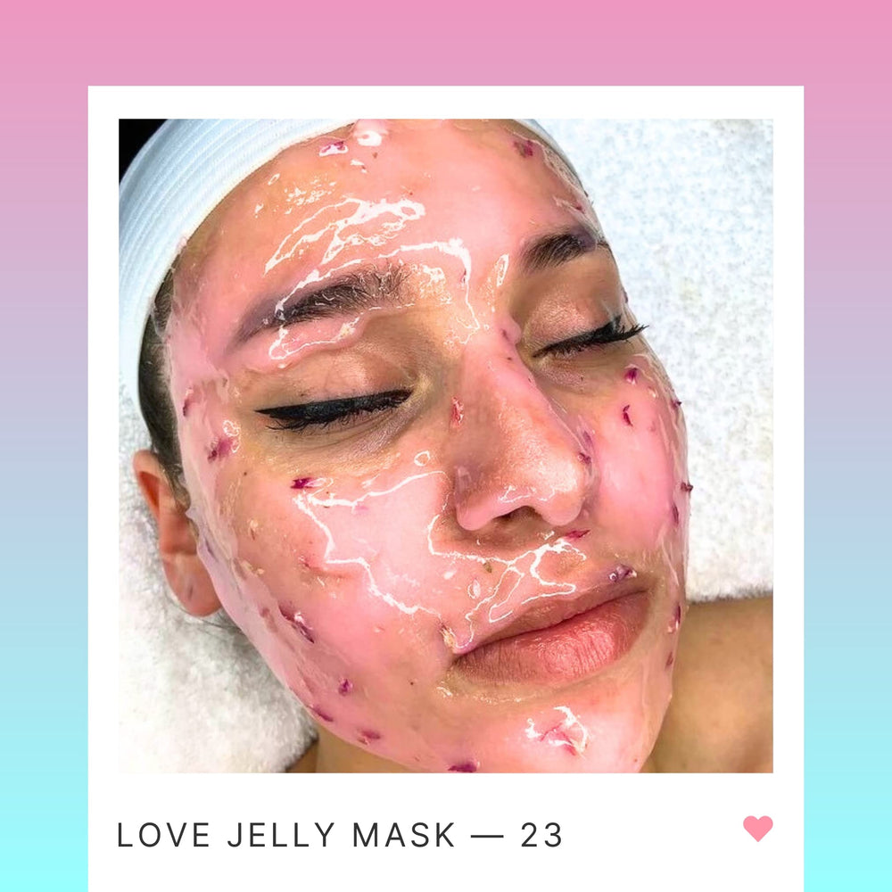 BRÜUN lavender and jasmine scents offer spa-like aromatherapy during masking