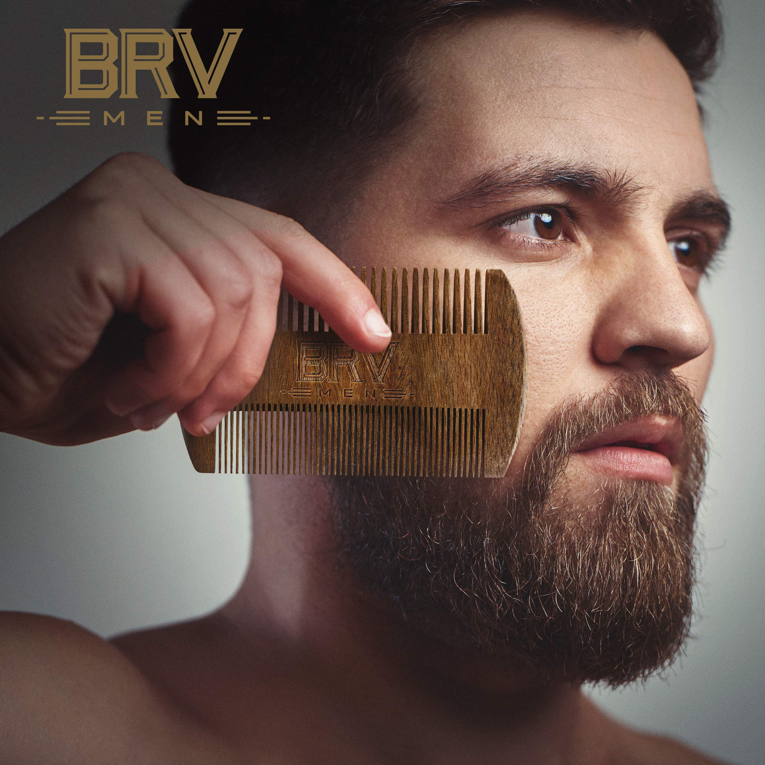 BRV MEN comb-with-carry-case-open showcases hygiene and portability.