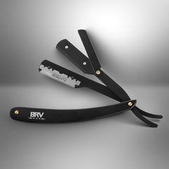 BRV MEN razor packaging with clear instructions highlights premium grooming ritual and easy setup.
