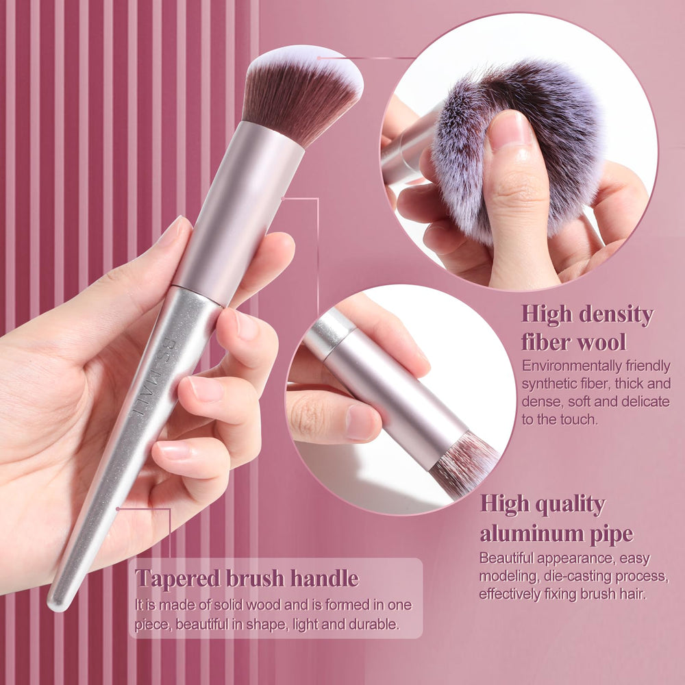 BS-MALL blush brush creates evenly pigmented cheeks with natural-looking color