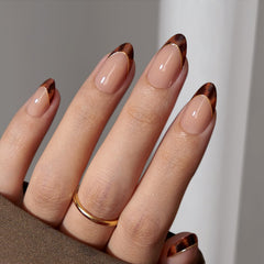 BTArtbox press-on nails short almond tortoise shell for a chic, quick manicure.