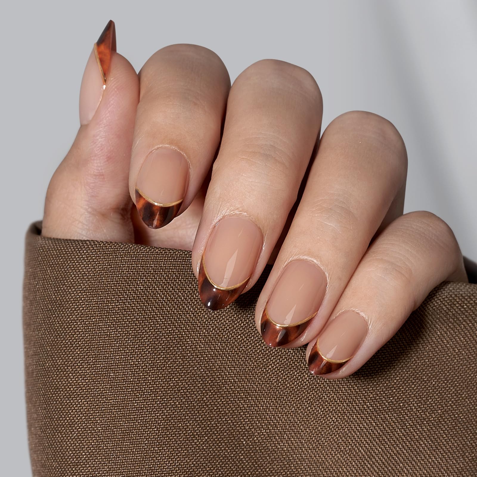 BTArtbox winter French tip nails with gel finish for durable, salon-like wear.