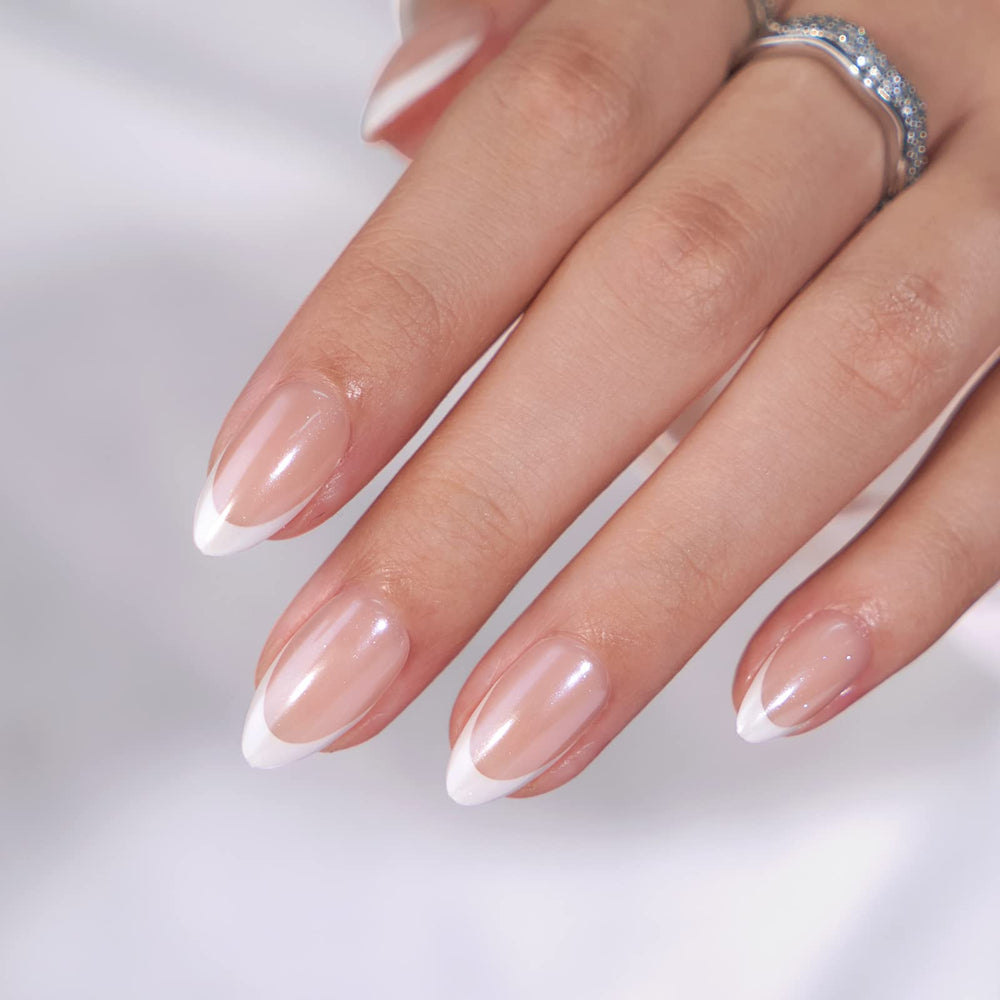 BTArtbox nails provide a salon-like manicure in minutes at home.