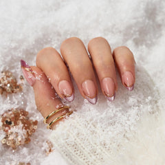BTArtbox Short almond nails in 16 sizes ensure precise fit.