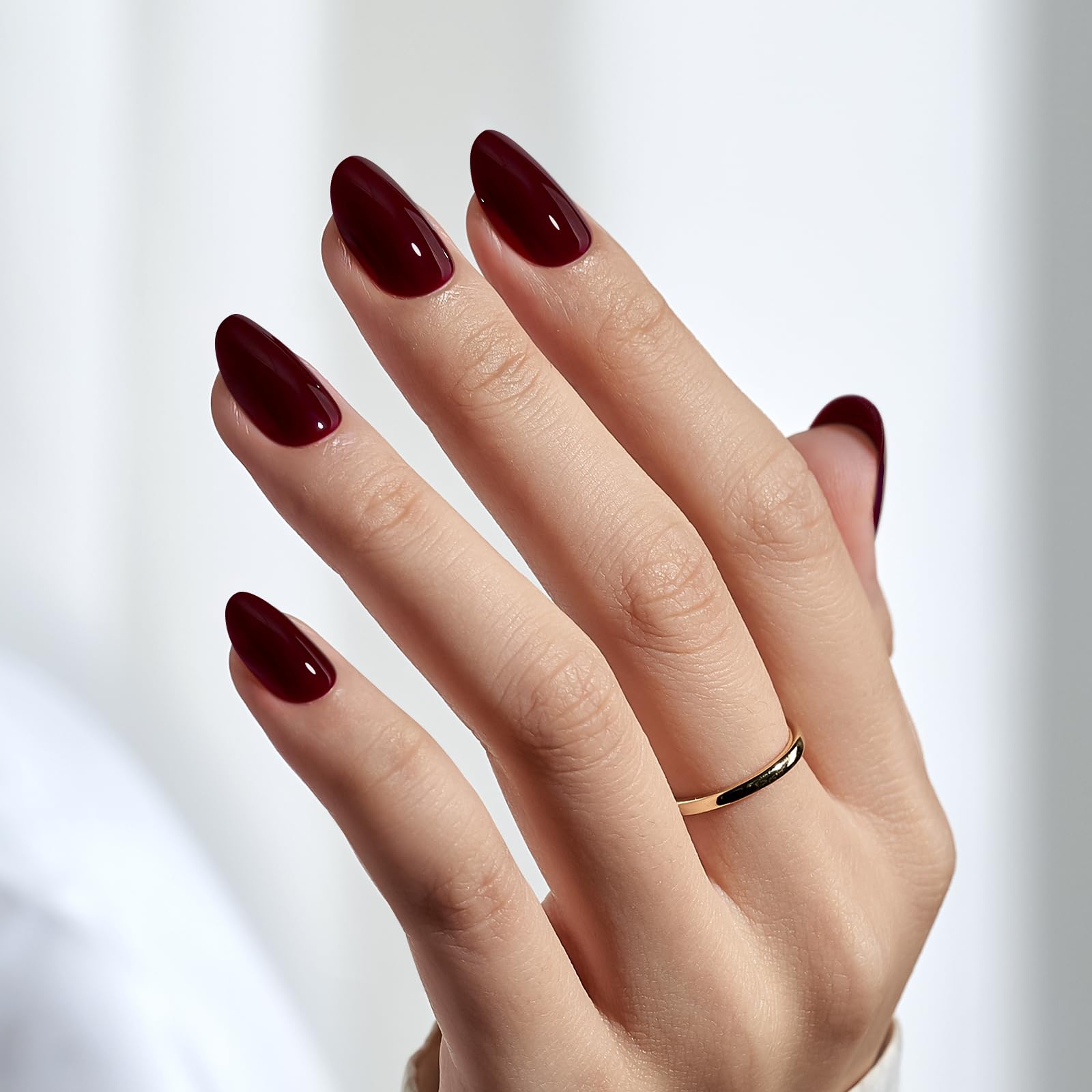 BTArtbox soft gel nails provide flexible wear and a seamless cuticle line.