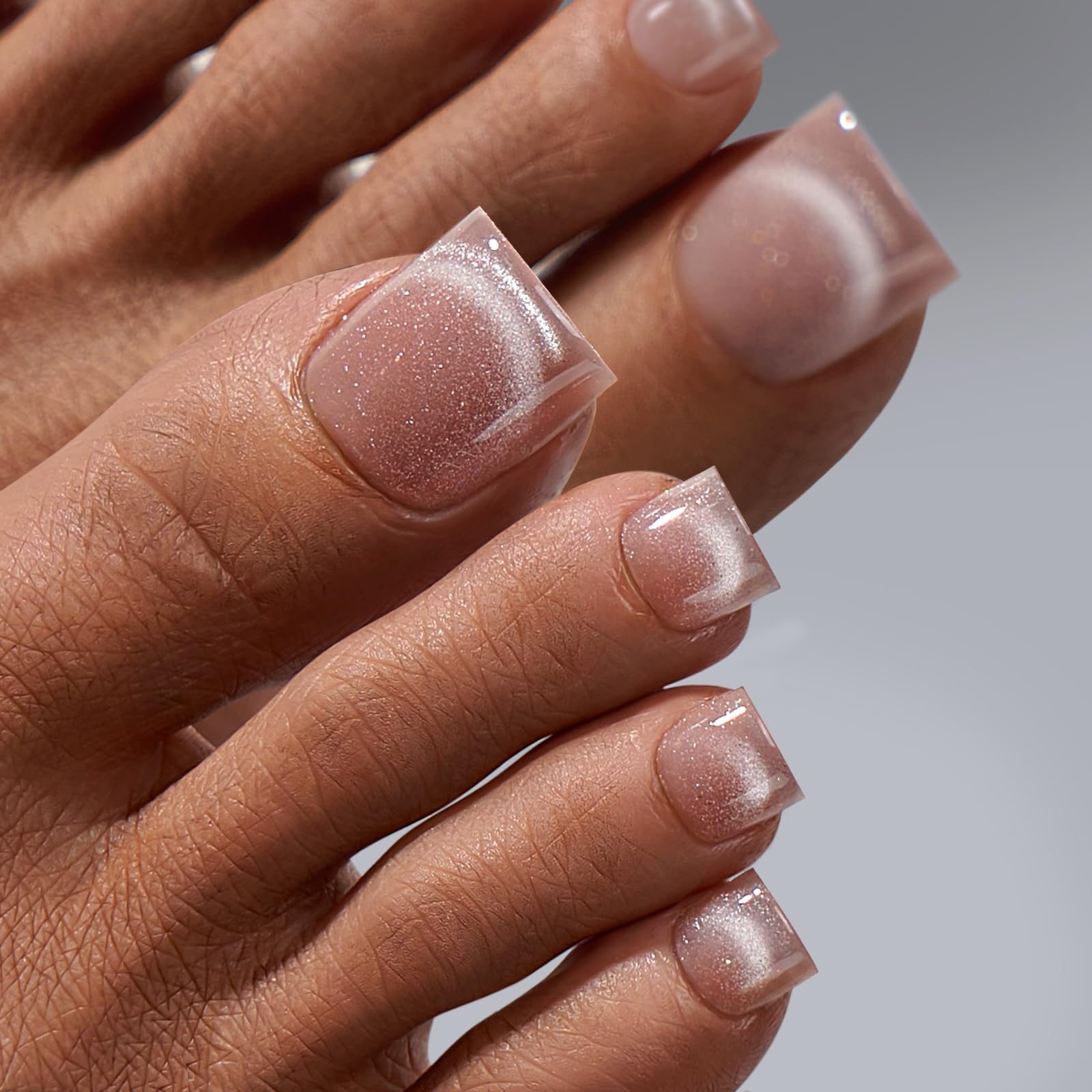 BTArtboxNails XCOATTIPS lamp-curing application for durable wear
