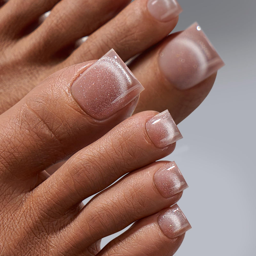 BTArtboxNails XCOATTIPS lamp-curing application for durable wear