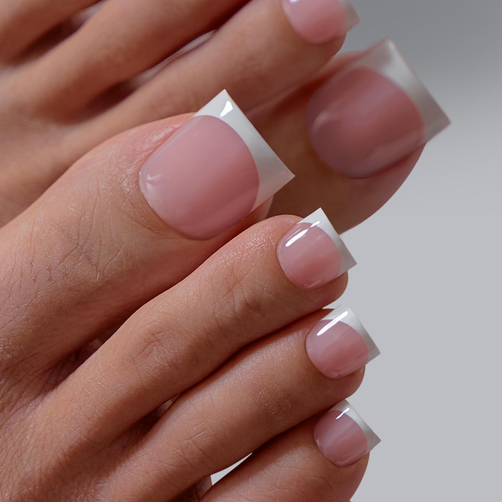 BTArtboxnails XCOATTIPS pre-coated base and primer streamline at-home extensions.