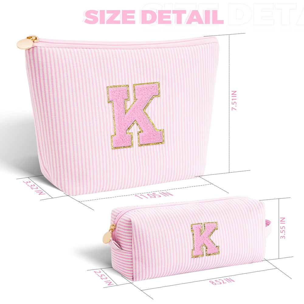 Btffitting smooth zipper allows easy access to beauty essentials on busy mornings.
