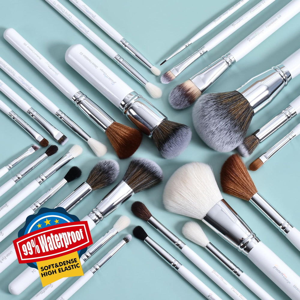 Bueart Design pro guide book assists beginners and professionals with brush techniques.