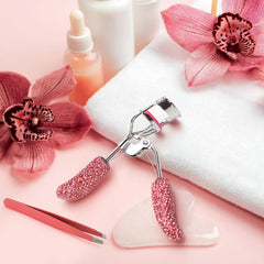 BuleVina lash curler silicone pad helps release lashes gently.