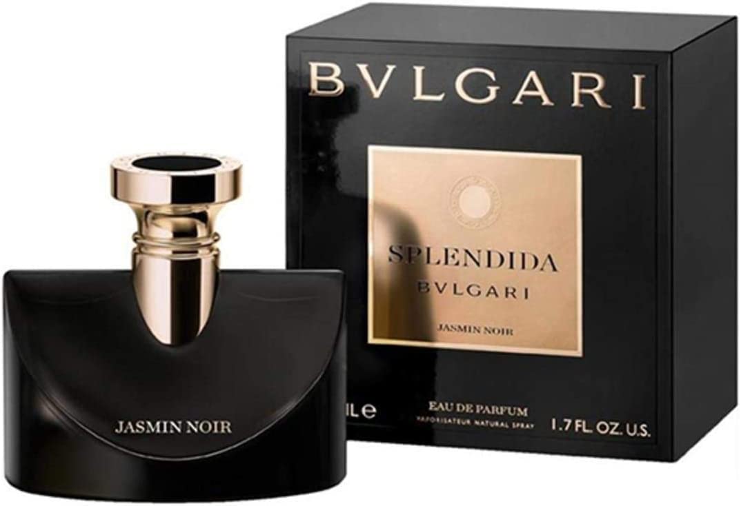 BVLGARI Splendida Jasmin Noir patchouli base brings warmth and mystery to the drydown.