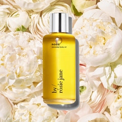 By Rosie Jane Everyday Body Oil pump close-up for quick, non-greasy absorption.