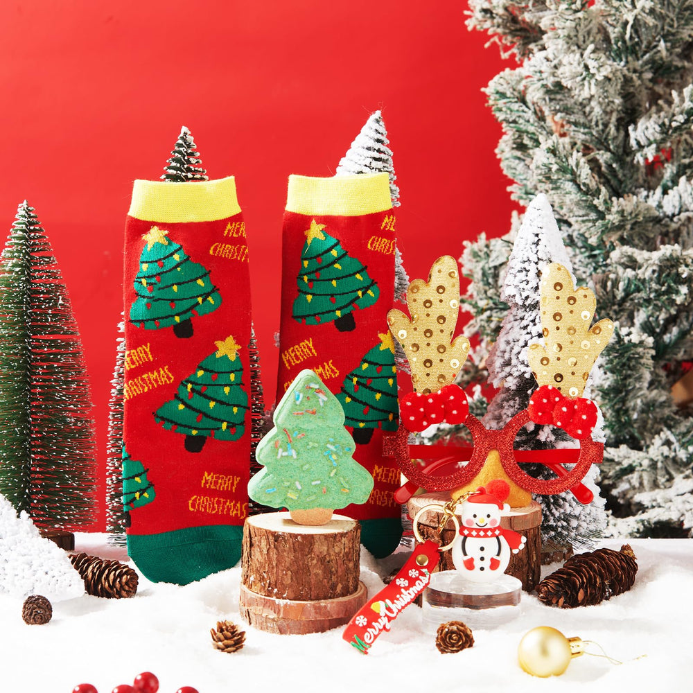 CADDISE Santa hat adds festive flair to self-care gifting moments