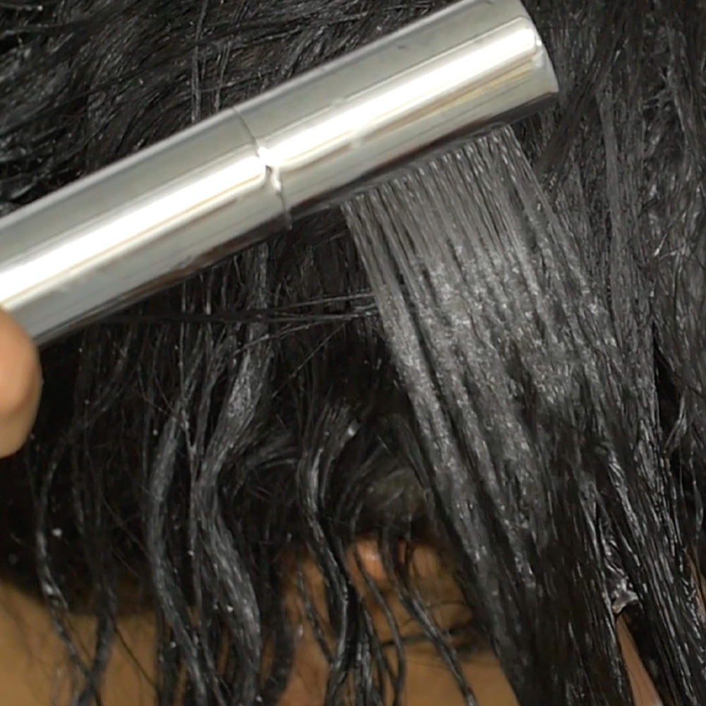 Camille Rose Algae Renew peppermint provides refreshing scalp tingle.