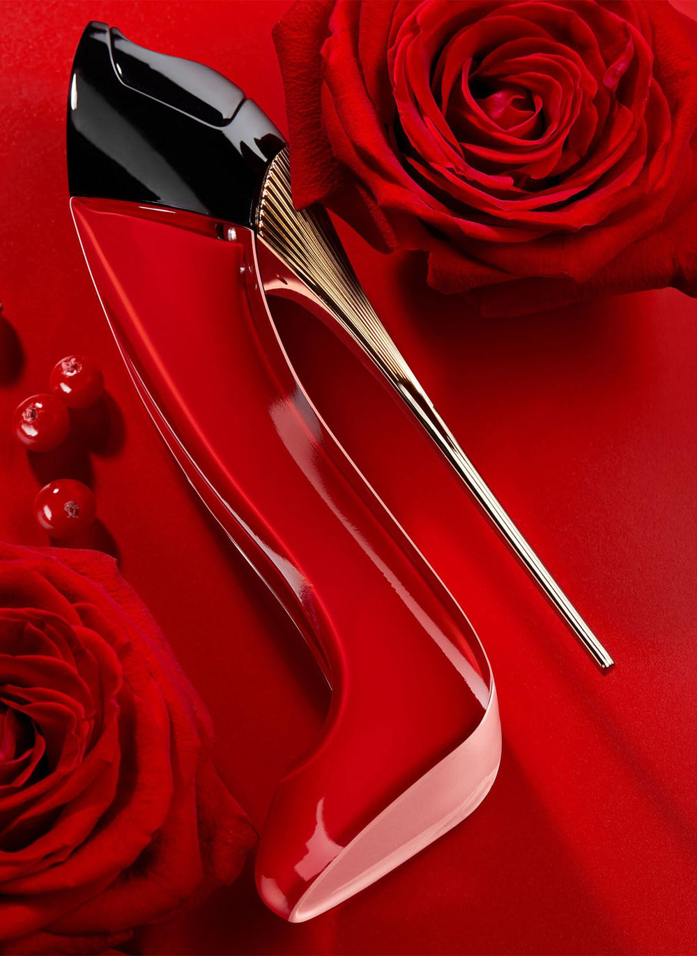 Carolina Herrera Very Good Girl EDP lifestyle image promoting confident elegance