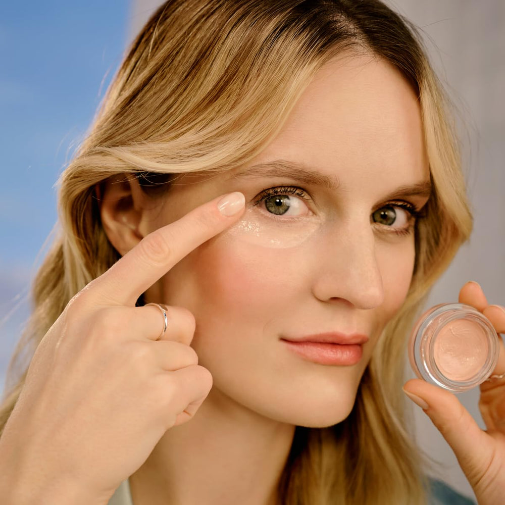 Catrice Under Eye Brightener gluten-free and paraben-free formula for sensitive skin