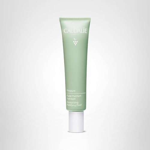 Caudalie Vinopure packaging-product-shot highlights a travel-friendly 40 mL tube for skincare on-the-go.