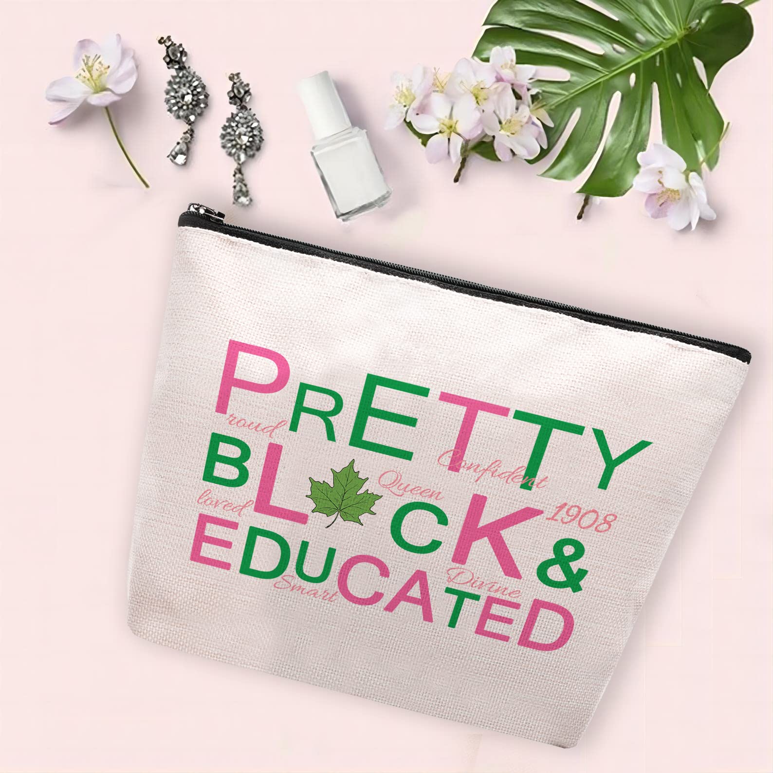 CEASQVAA 10x7 inch canvas bag demonstrates generous storage capacity.