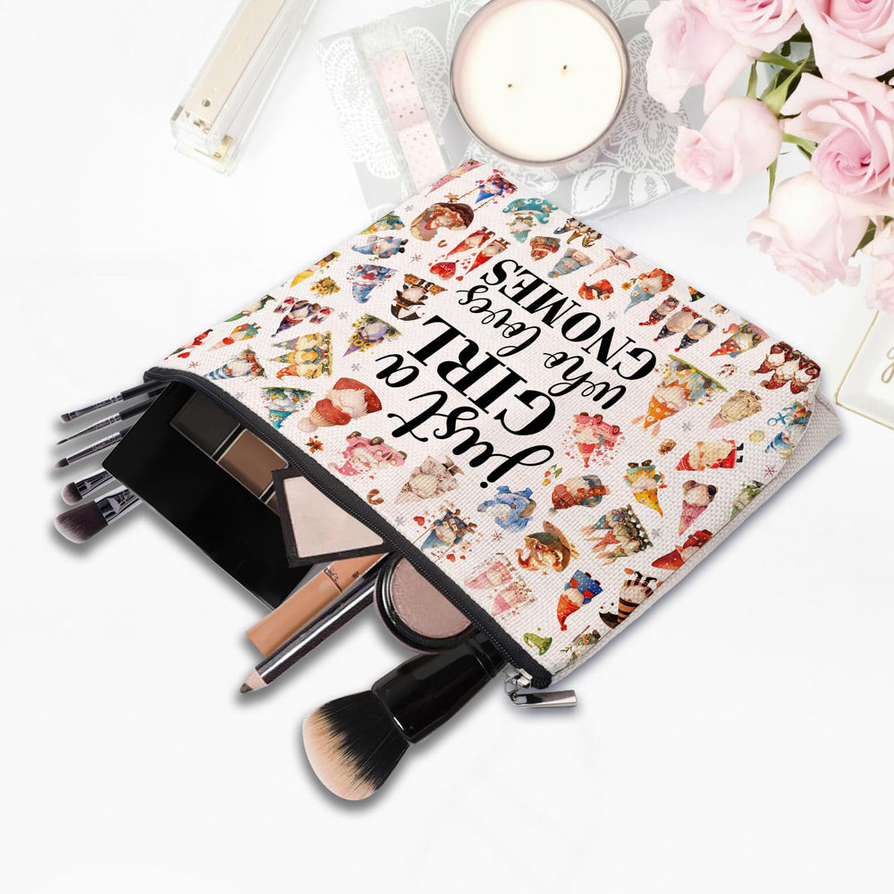 CEASQVAA gift cosmetic bag ideal for holidays or birthdays, easy to share with friends.