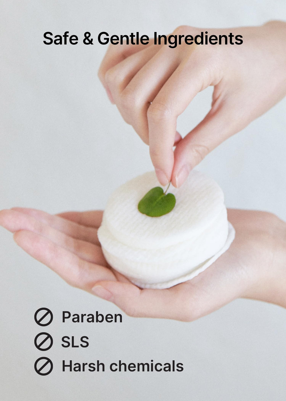 Celimax Ji.Woo.Gae DIY face mask application demonstrating multi-use helper.