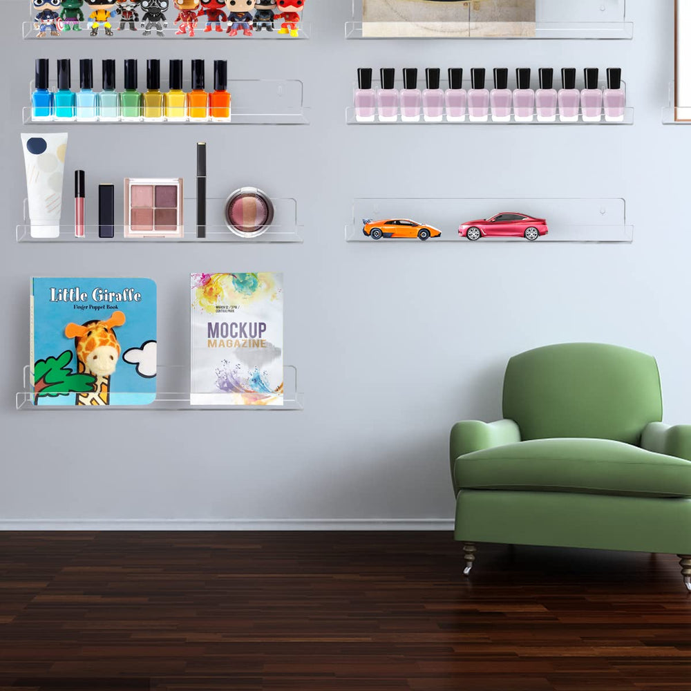 Cerpourt clear acrylic nail polish display highlights visibility for quick bottle selection.