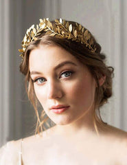 Chargances gold leaf crown closeup highlights intricate detailing and premium alloy construction