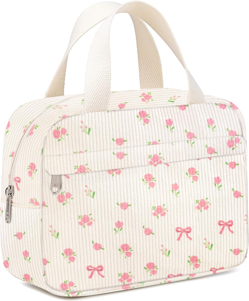 Chicarries flower-bow pink bag is gift-ready for fashion-forward shoppers