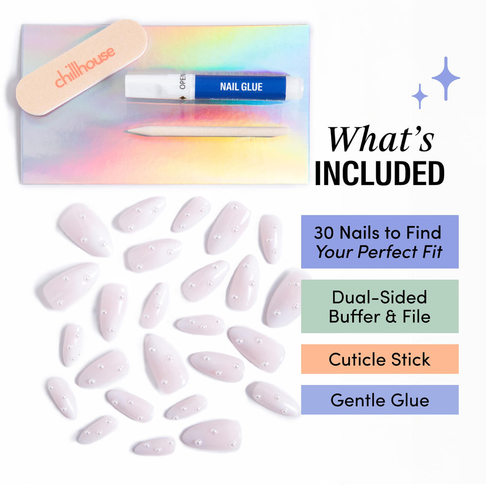 Chillhouse Dual-sided buffer and file helps achieve smooth, salon-like finishes at home.