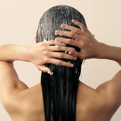 Christophe Robin cleansing-purifying-scrub sea-salt texture-underlines detoxifying cleanse for refreshed hair roots