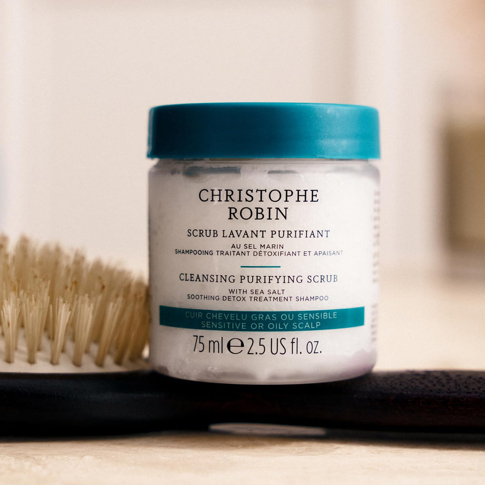 Christophe Robin cleansing-purifying-scrub-sea-salt texture close-up highlights compact scrub