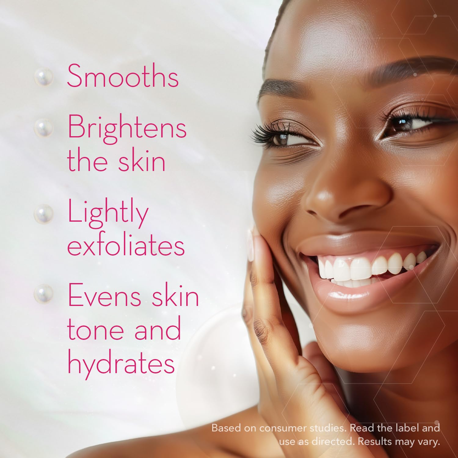 Cicatricure Antimanchas application on face demonstrates easy massage for brighter, more even skin