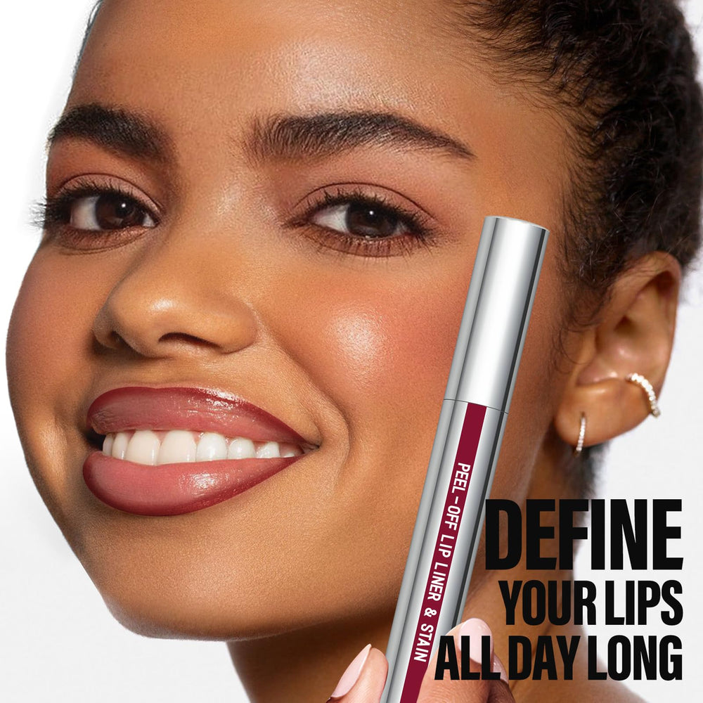 Cilrofelr Berry matte finish swatches on lips.