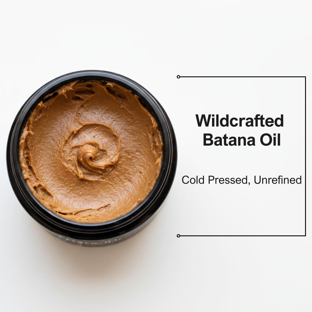 CinNoir Batana Oil hair shine closeup highlights smoother, frizz-controlled strands.