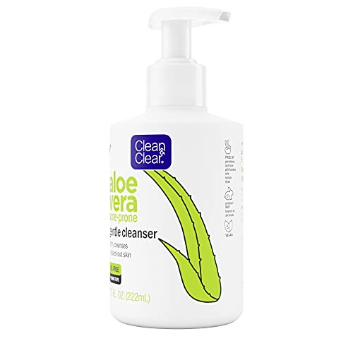 Clean & Clear Aloe Vera Gentle Facial Cleanser 7.5 oz label closeup highlights value and size