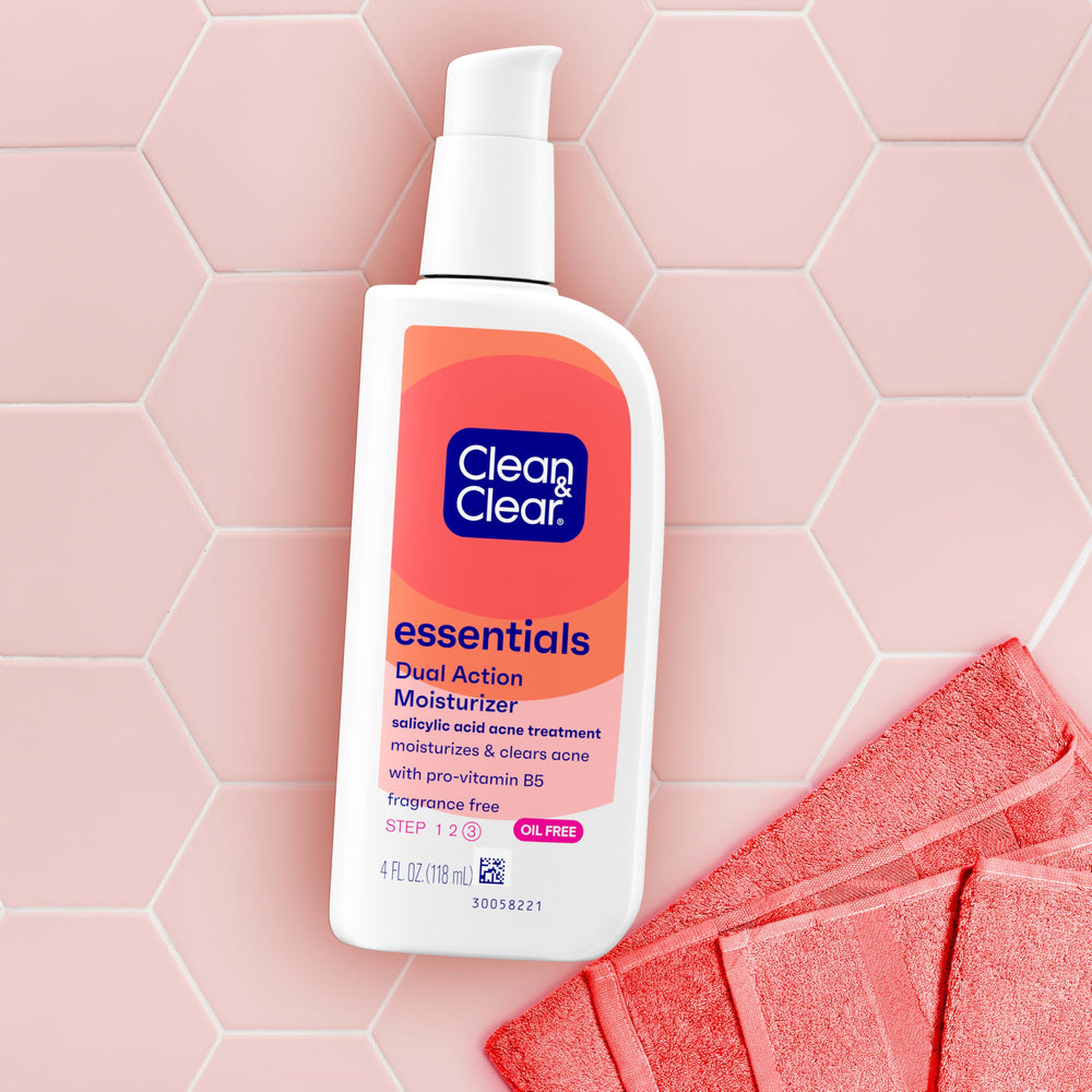 Clean & Clear Essentials Moisturizer on face showing lightweight, non-greasy hydration