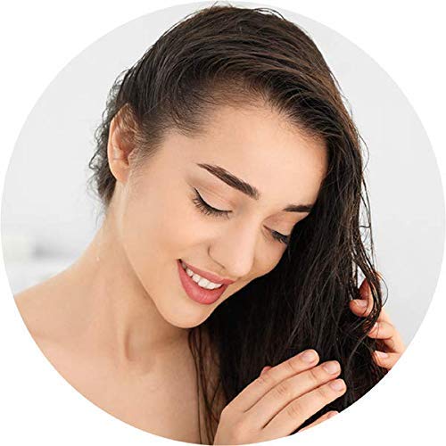 Cliganic Jojoba Oil 32oz texture close-up reveals smooth, fast-absorbing oil for face and body