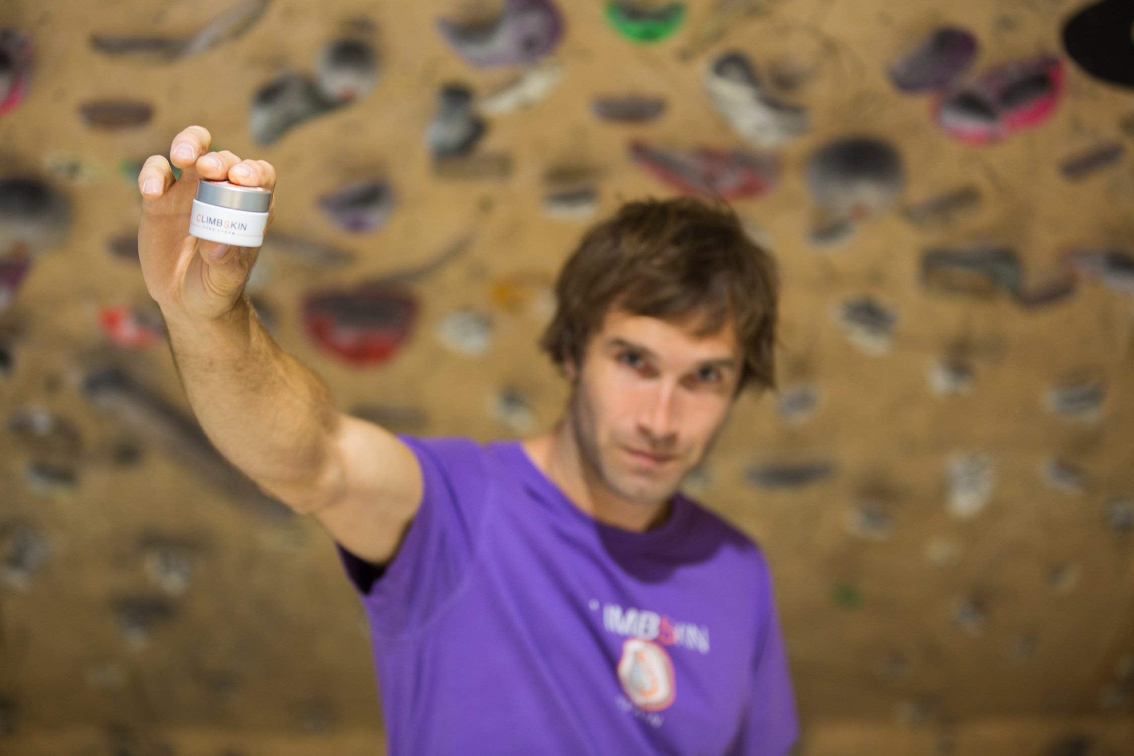 Climbskin ingredients: shea butter, aloe, and argan oil deliver nourishing benefits.