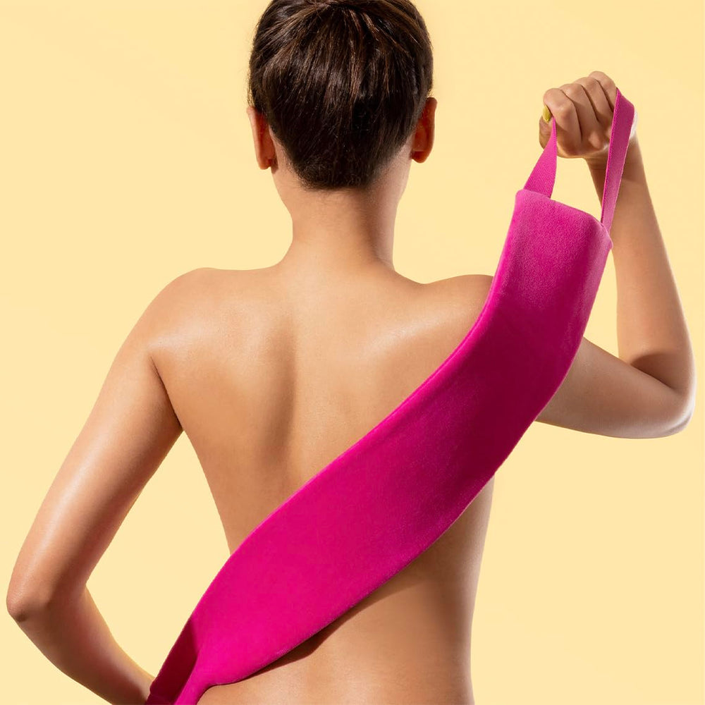 Coco & Eve Bali Bae self tan set back applicator reaches hard-to-reach areas evenly
