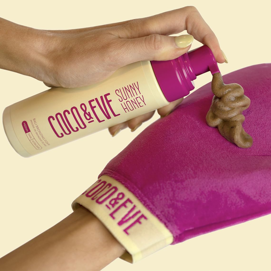 Coco & Eve self-tanner bronzer mitt for easy body and face blending.