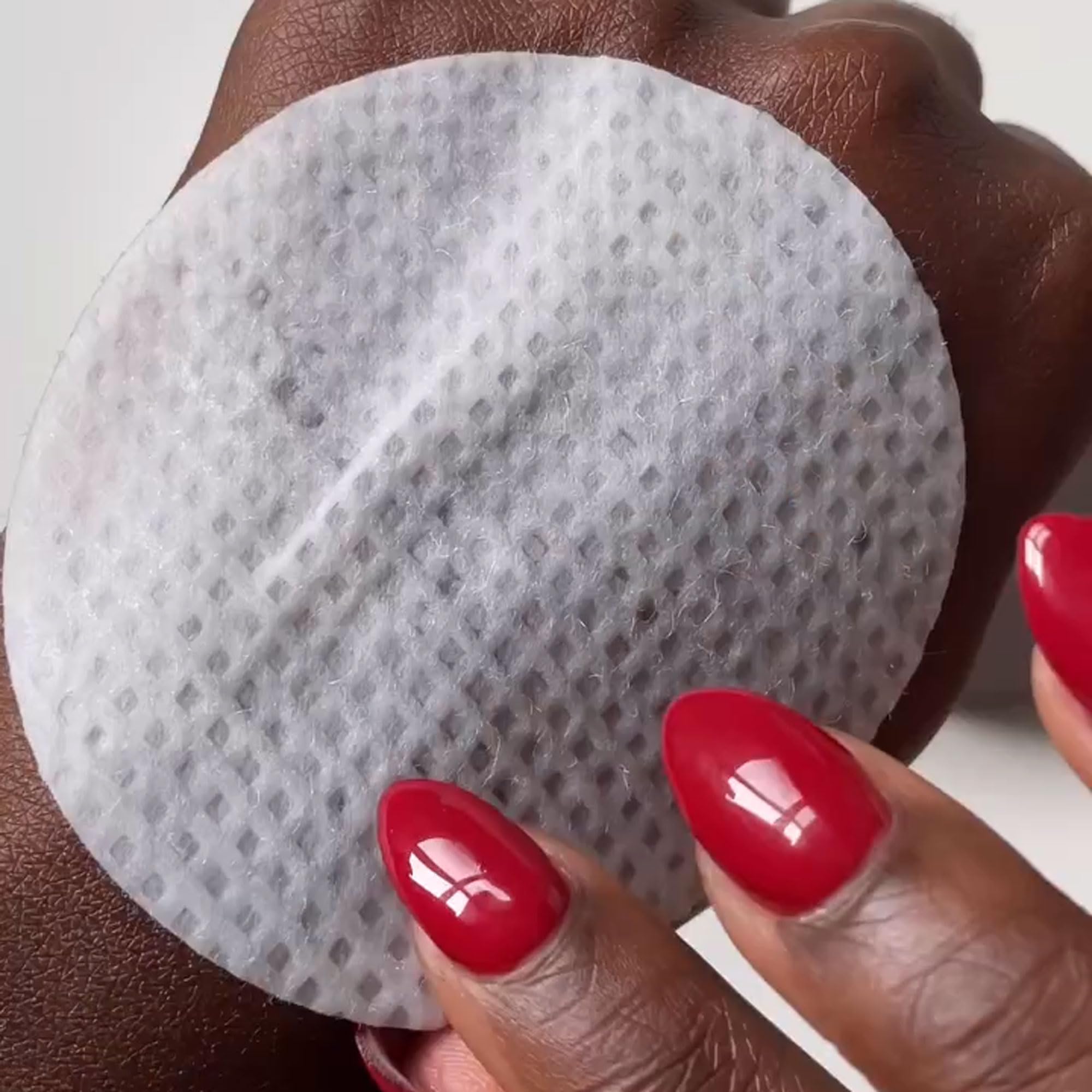 COLLEEN ROTHSCHILD Glycolic Peel Pads on skin after use show smoother texture.