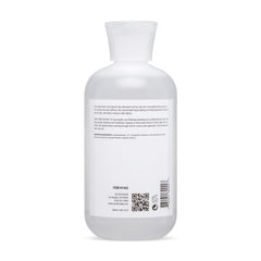 Color Edge Polish application on damp hair for easier detangling and shine.