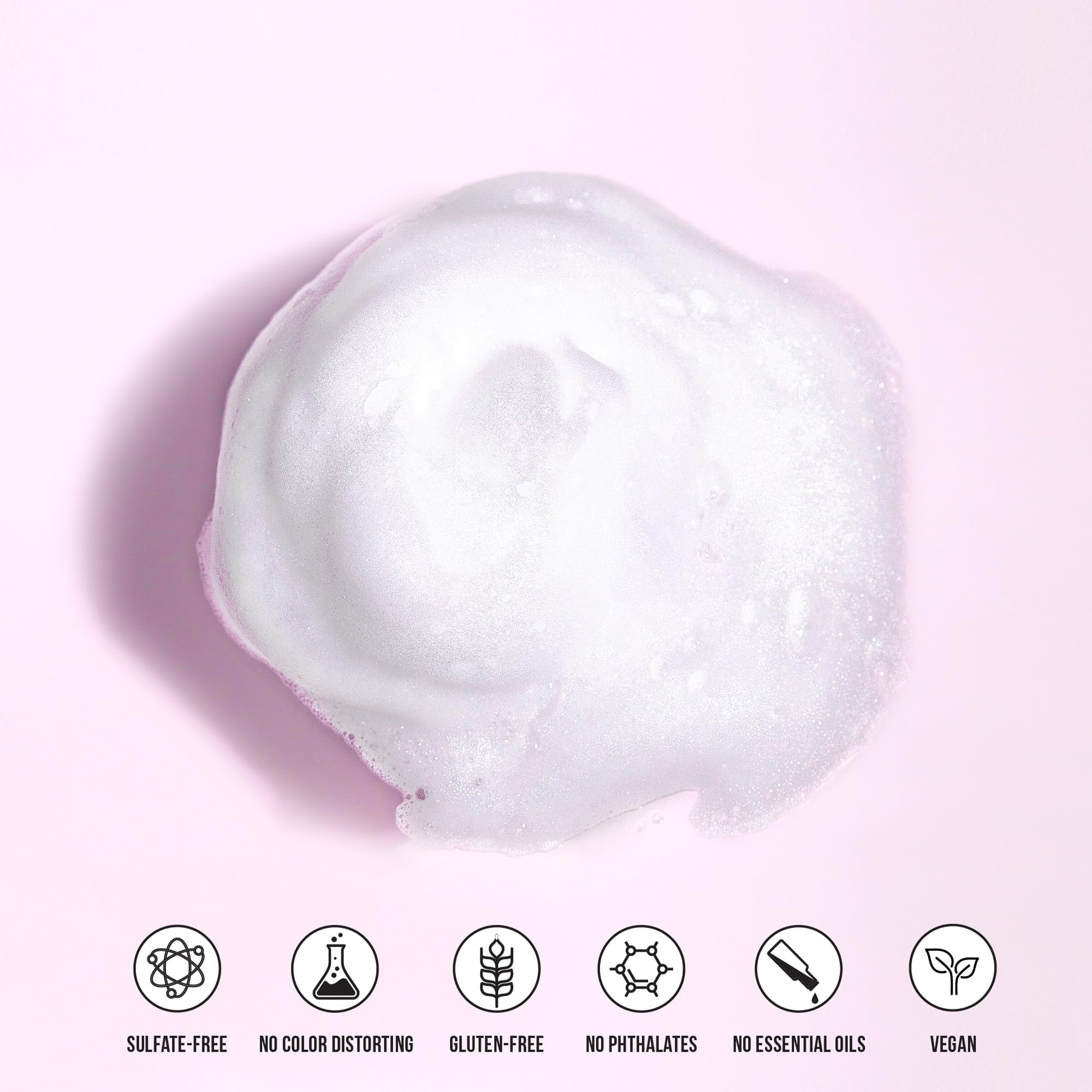 COLOR WOW bottle and cap detail showing 1.67 fl oz size and product dispensing control