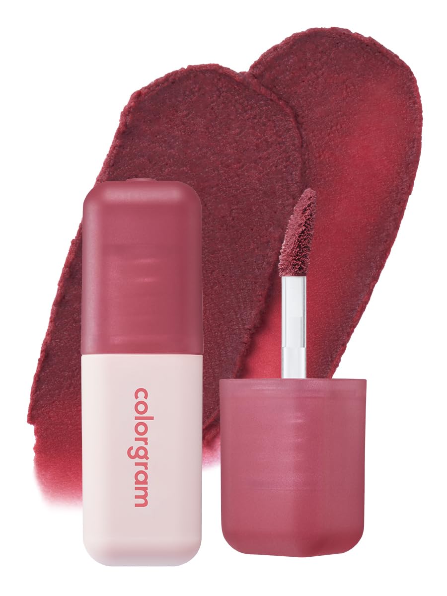 Colorgram Nude Blur Tint 10 Dead Rose lip application shows soft natural color and blur effect